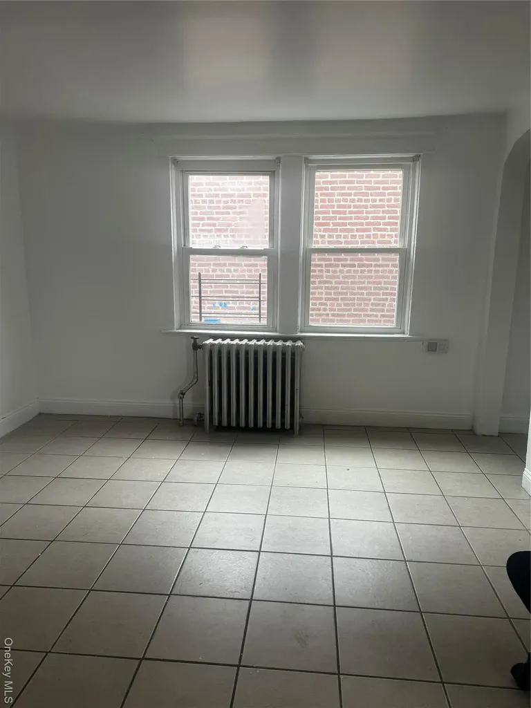 420 Thieriot Avenue Bronx NY 10473
