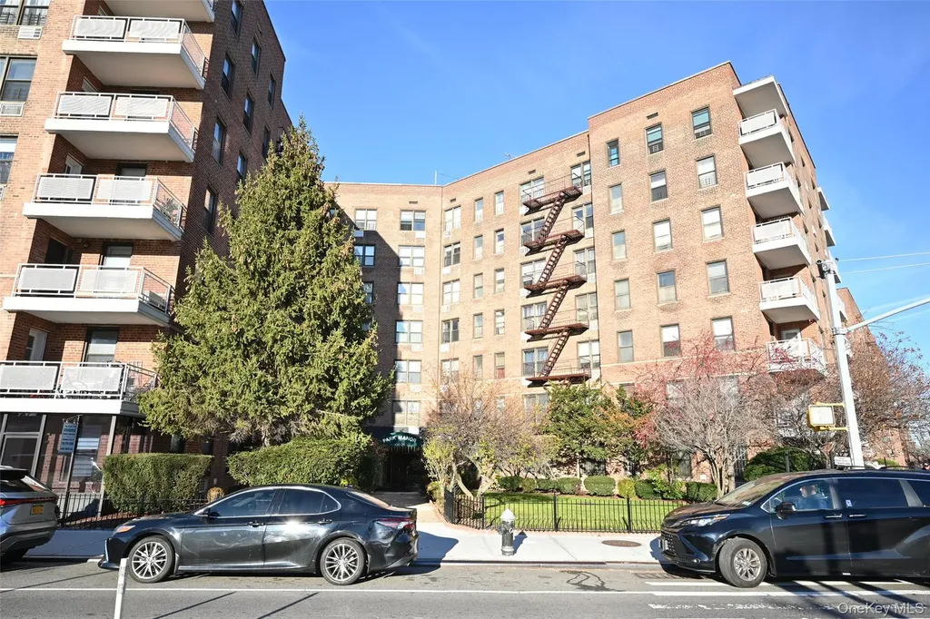 100-25 Queens Boulevard Forest Hills NY 11375