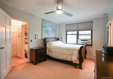 35 Rockledge Road Hartsdale NY 10530