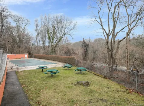 35 Rockledge Road Hartsdale NY 10530