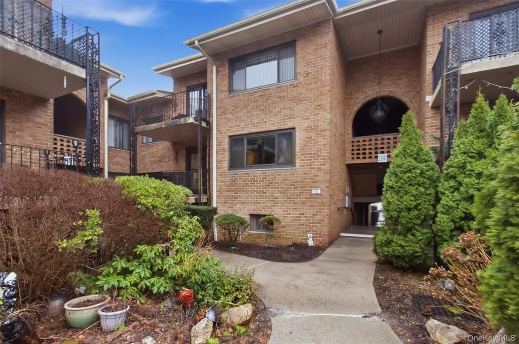 100 Gateway Road Yonkers NY 10703