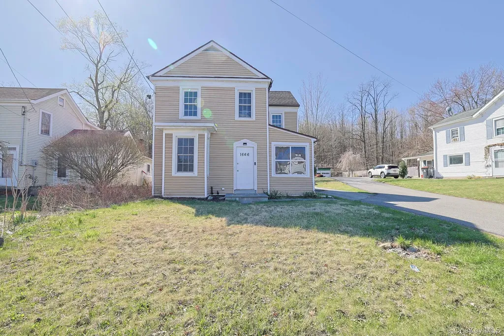 1666 Main Street Pleasant Valley NY 12569