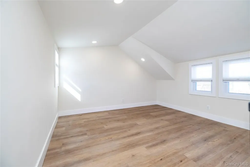 237 Porterfield Place Freeport NY 11520