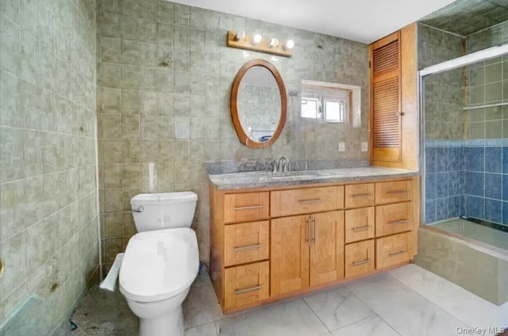 4012 166th Street Flushing NY 11358
