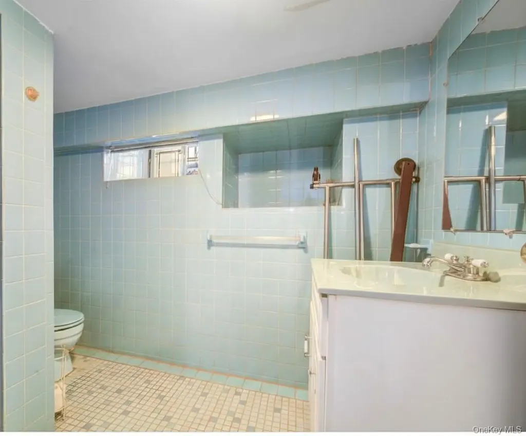 4012 166th Street Flushing NY 11358