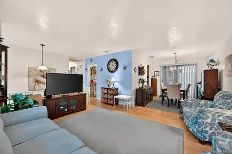 3 Samsondale Avenue West Haverstraw NY 10993