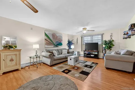 3 Samsondale Avenue West Haverstraw NY 10993