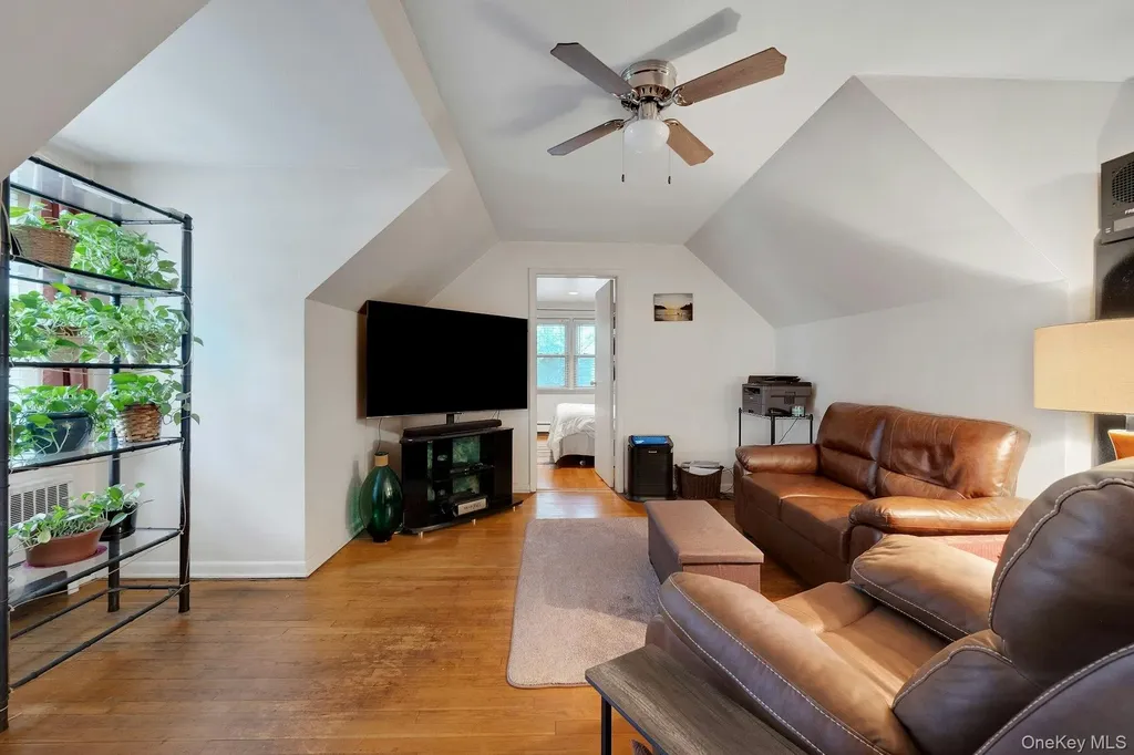 260 5th Street Mamaroneck NY 10543