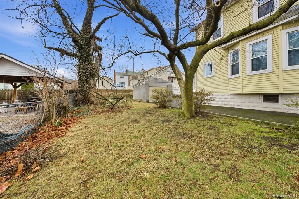 28 Glen Road Yonkers NY 10704
