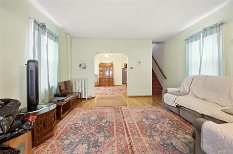 28 Glen Road Yonkers NY 10704