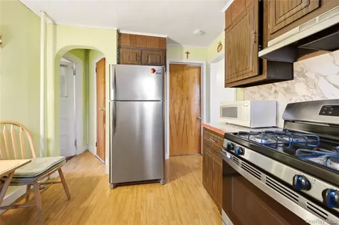 28 Glen Road Yonkers NY 10704
