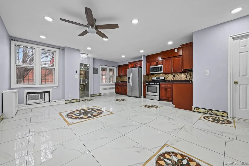 155-17 65th Avenue Flushing NY 11367