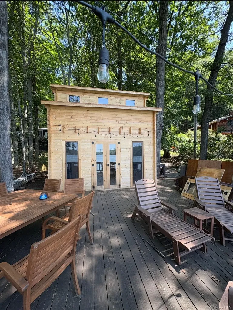 24 Jackson Road Mahopac NY 10541