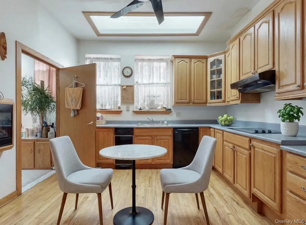 304 Waverly Avenue Brooklyn NY 11205