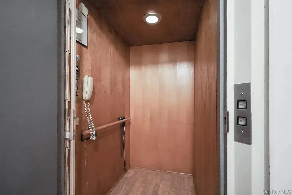 304 Waverly Avenue Brooklyn NY 11205