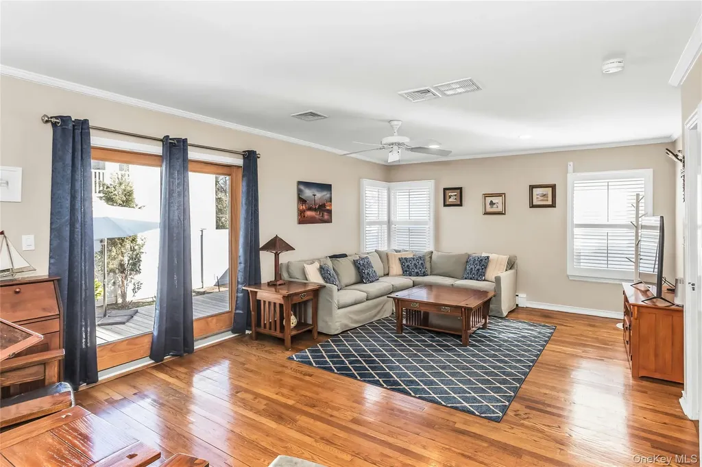2108 Bay Boulevard Atlantic Beach NY 11509