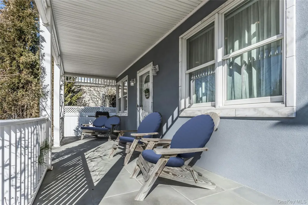 2108 Bay Boulevard Atlantic Beach NY 11509