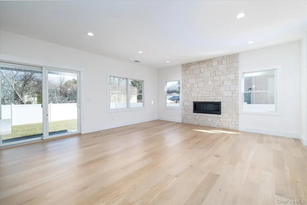 8 Van Cott Place North Bellmore NY 11710