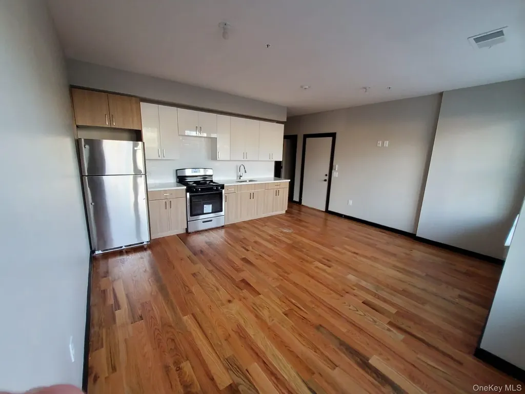 48 Bethune Boulevard Spring Valley NY 10977