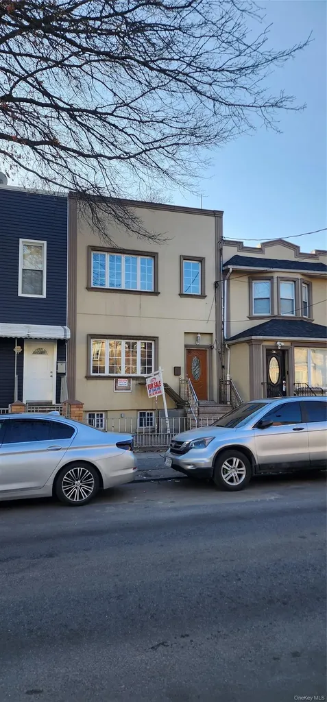 88 Hemlock Brooklyn NY 11208