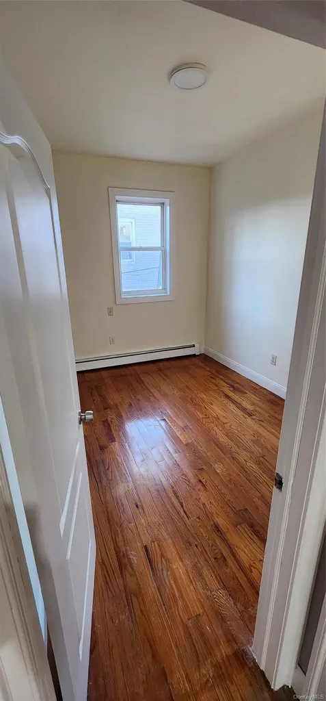 88 Hemlock Brooklyn NY 11208