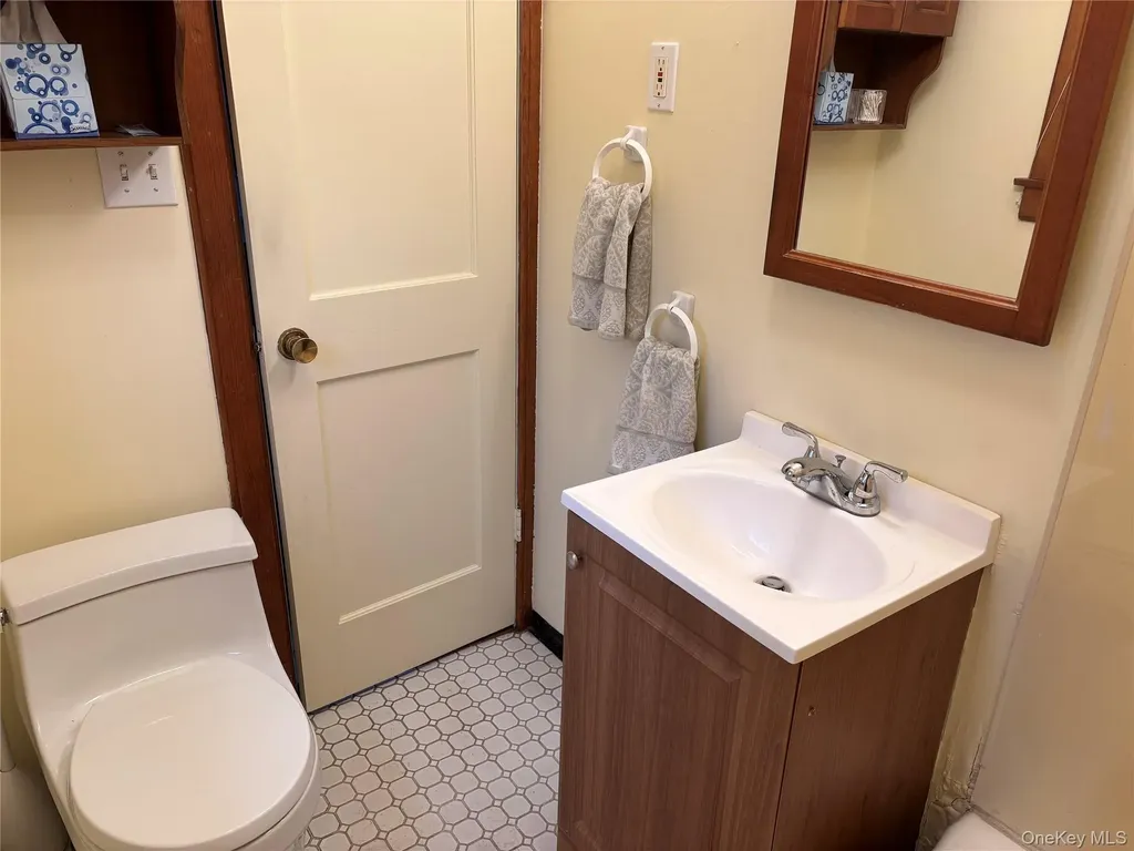 148 E Washington Avenue Pearl River NY 10965