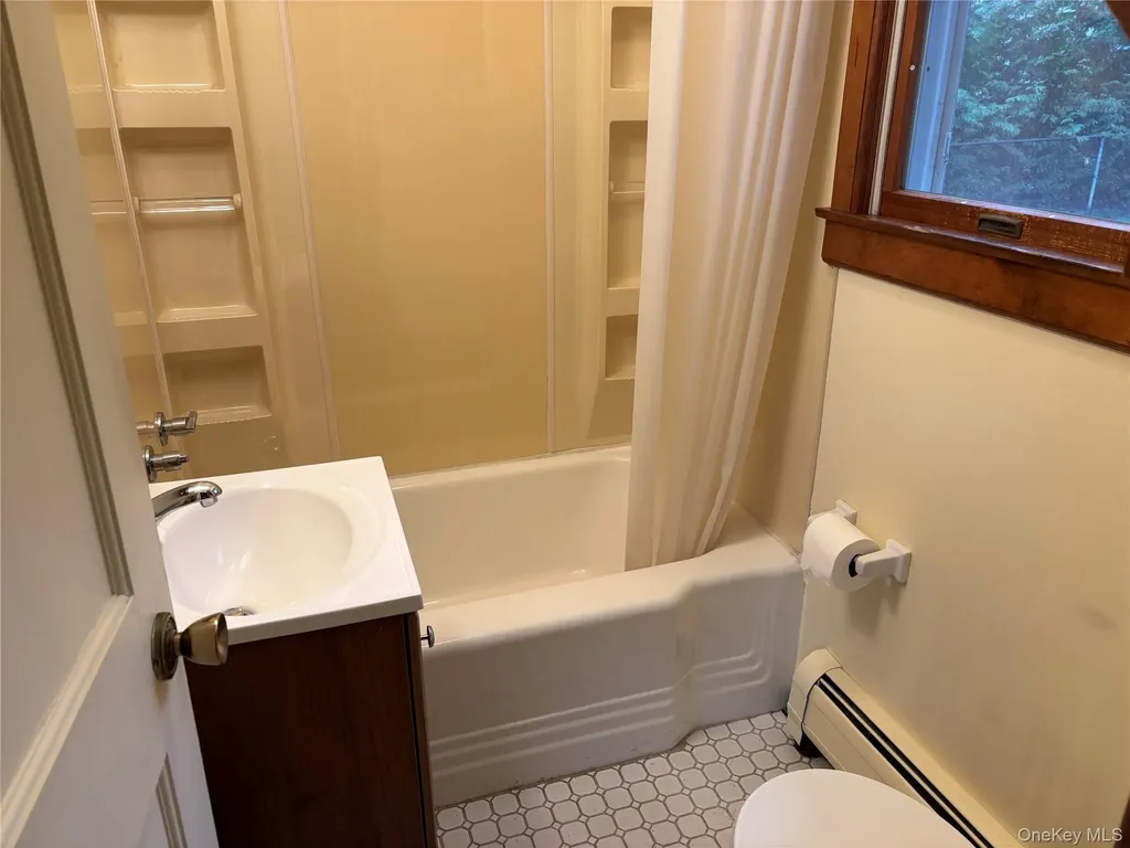 148 E Washington Avenue Pearl River NY 10965