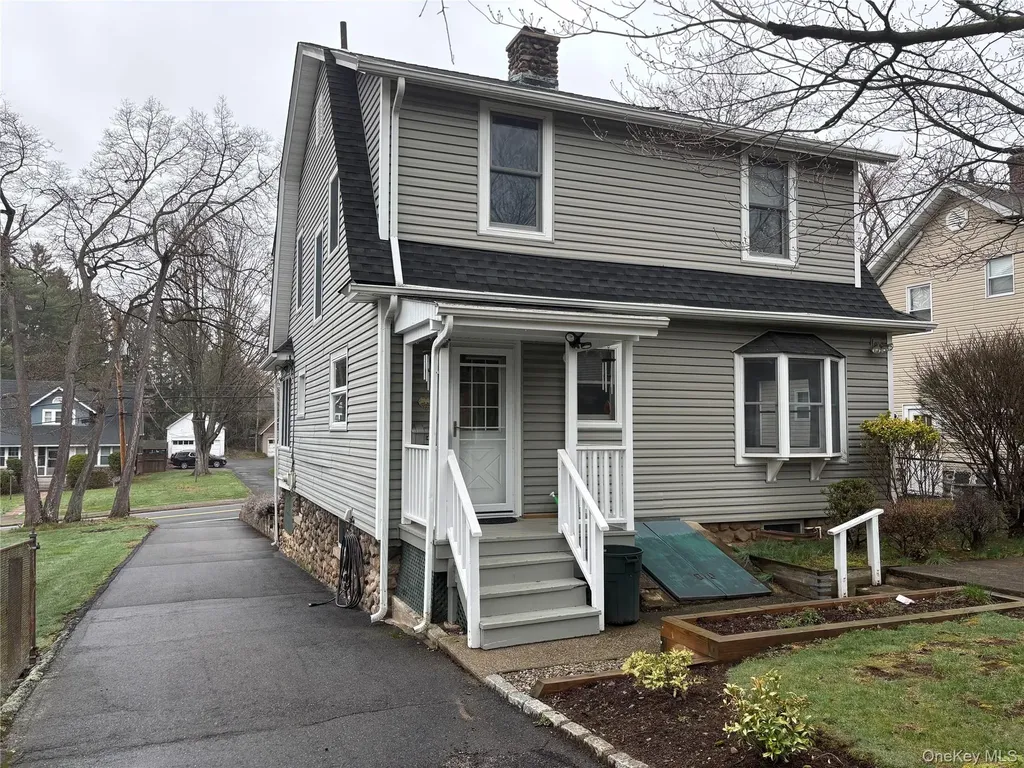 148 E Washington Avenue Pearl River NY 10965