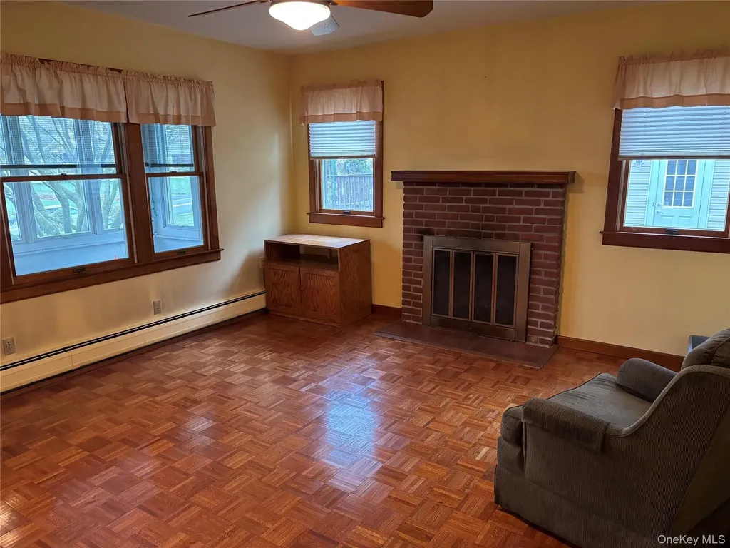 148 E Washington Avenue Pearl River NY 10965