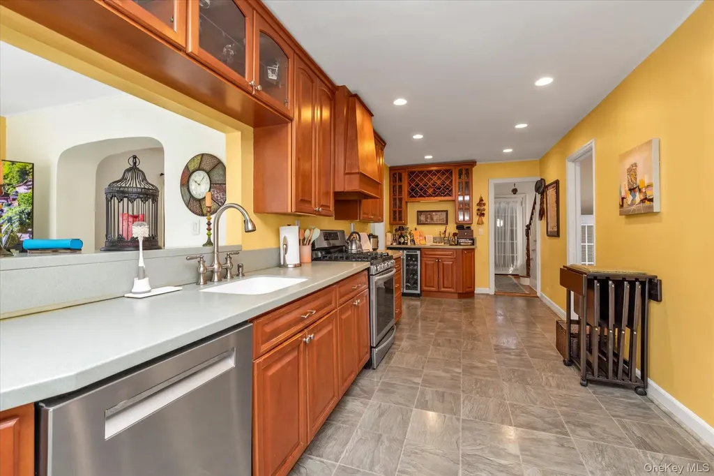 36-13 Clearview Expressway Bayside NY 11361