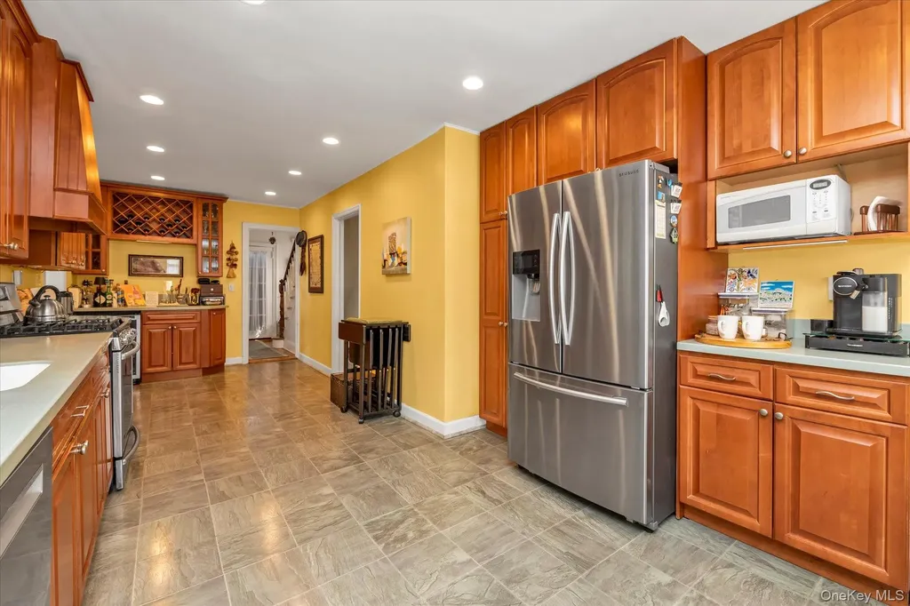 36-13 Clearview Expressway Bayside NY 11361