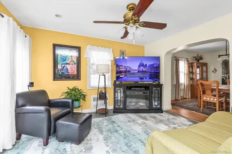 36-13 Clearview Expressway Bayside NY 11361
