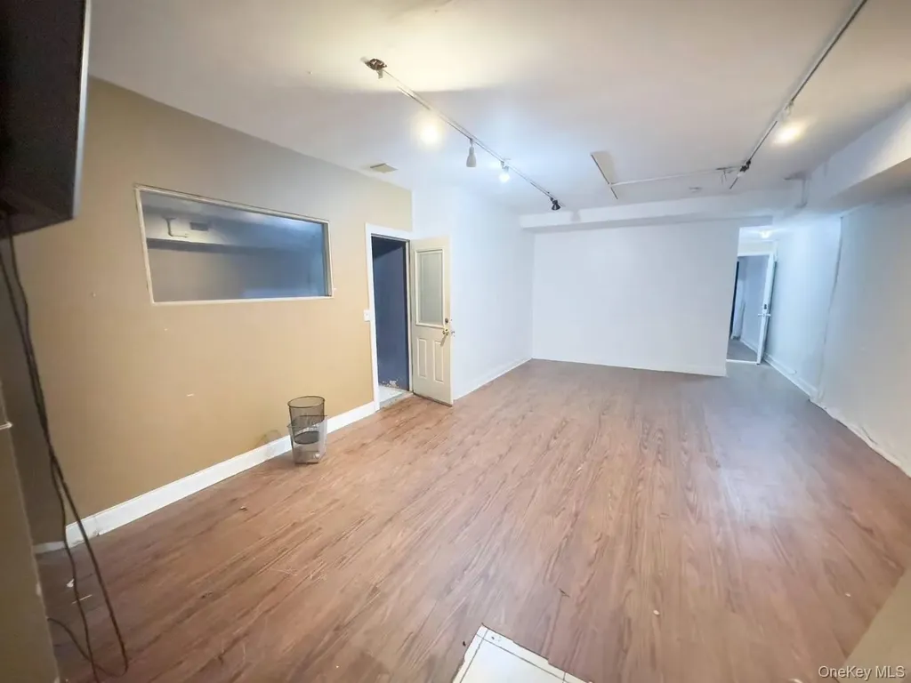147 Manhattan Avenue Brooklyn NY 11206