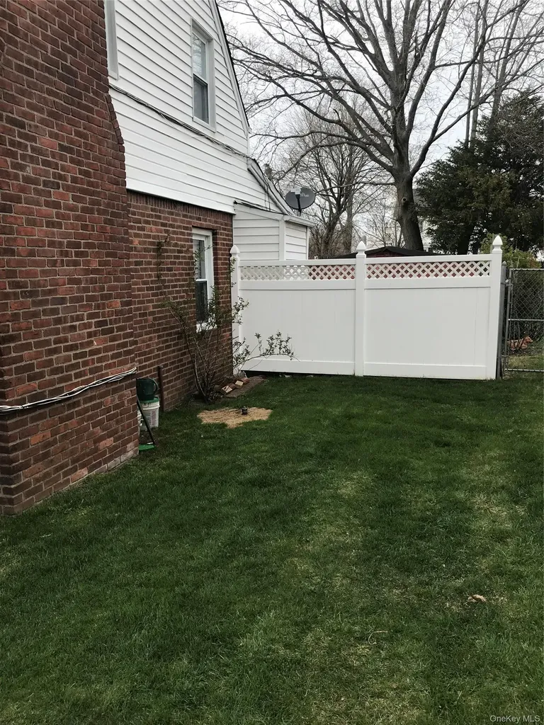 86 W Clinton Avenue Roosevelt NY 11575