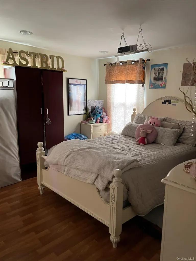 86 W Clinton Avenue Roosevelt NY 11575