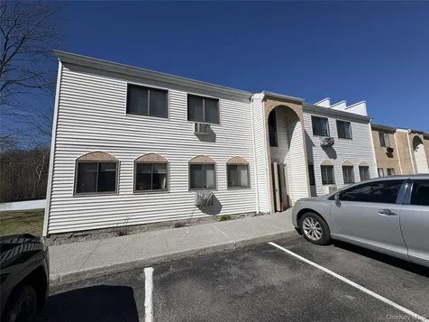 40 Scarborough Lane Wappingers Falls NY 12590