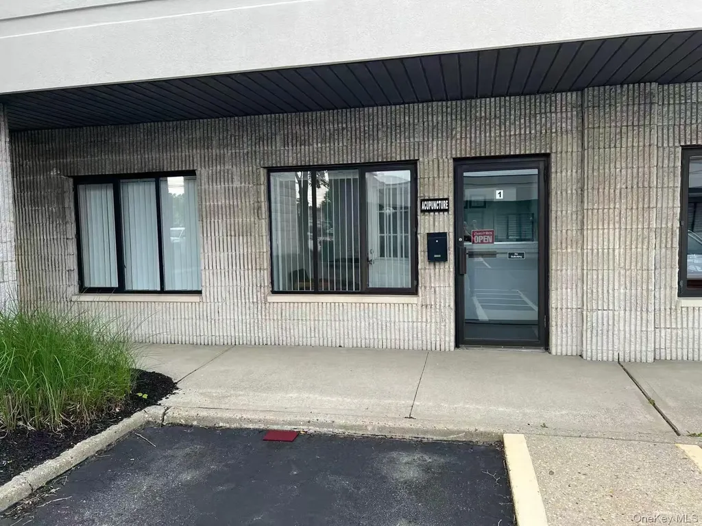6268 Jericho Turnpike Commack NY 11725