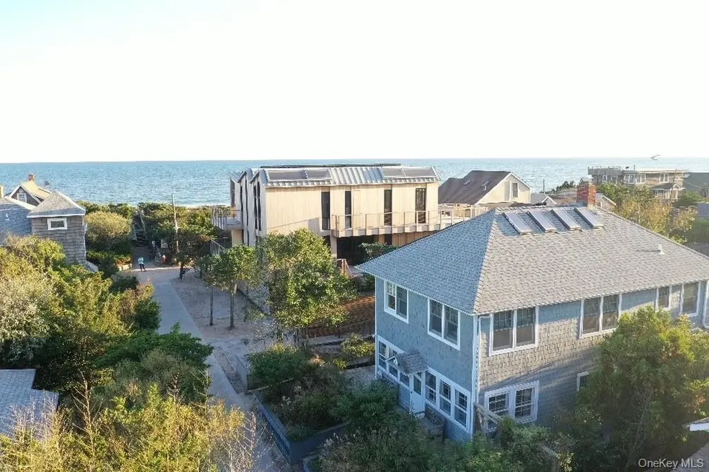 696 Ocean Breeze Walk Ocean Beach NY 11770
