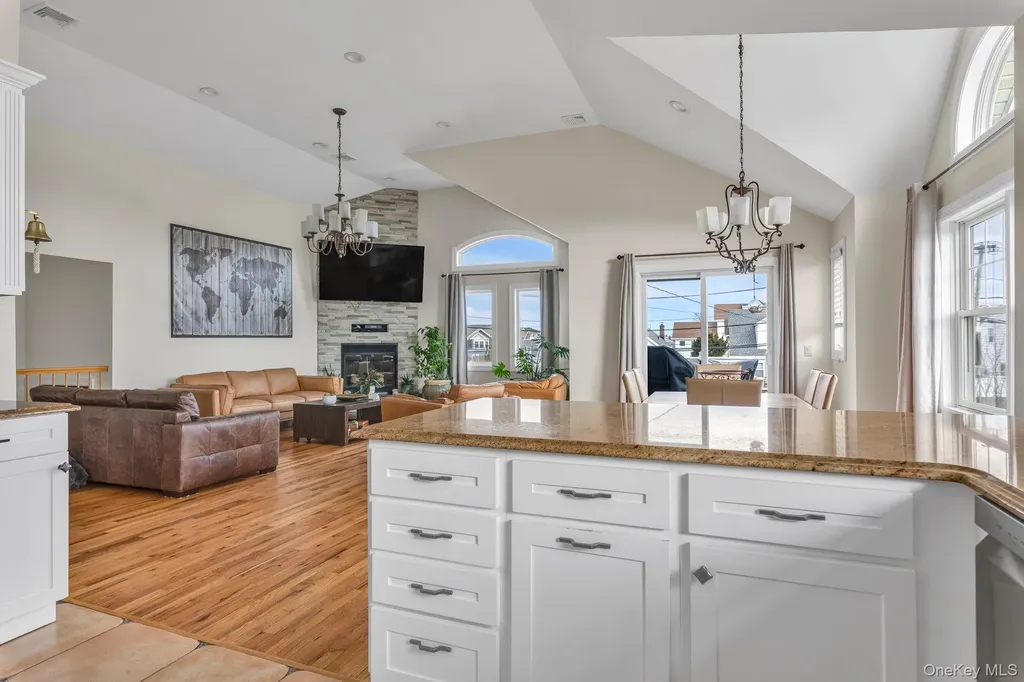 703 Neptune Boulevard Long Beach NY 11561