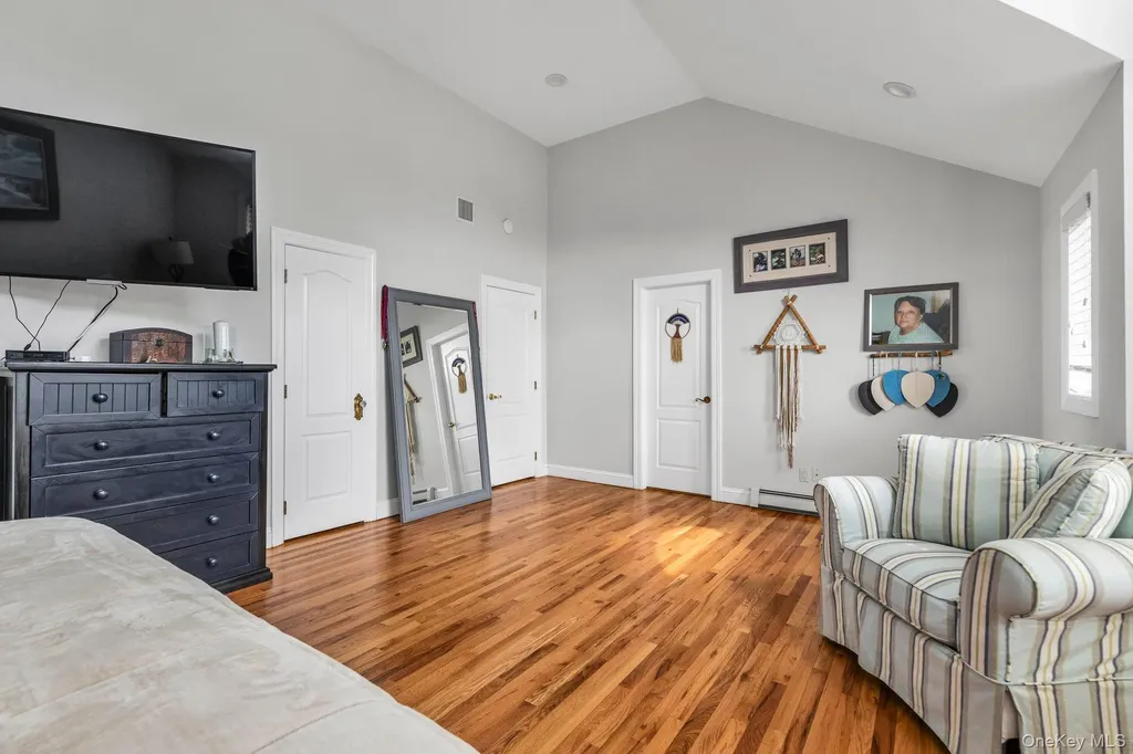 703 Neptune Boulevard Long Beach NY 11561