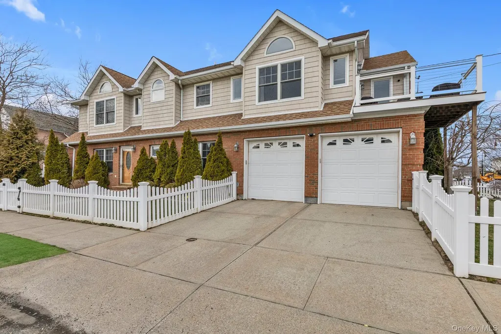 703 Neptune Boulevard Long Beach NY 11561