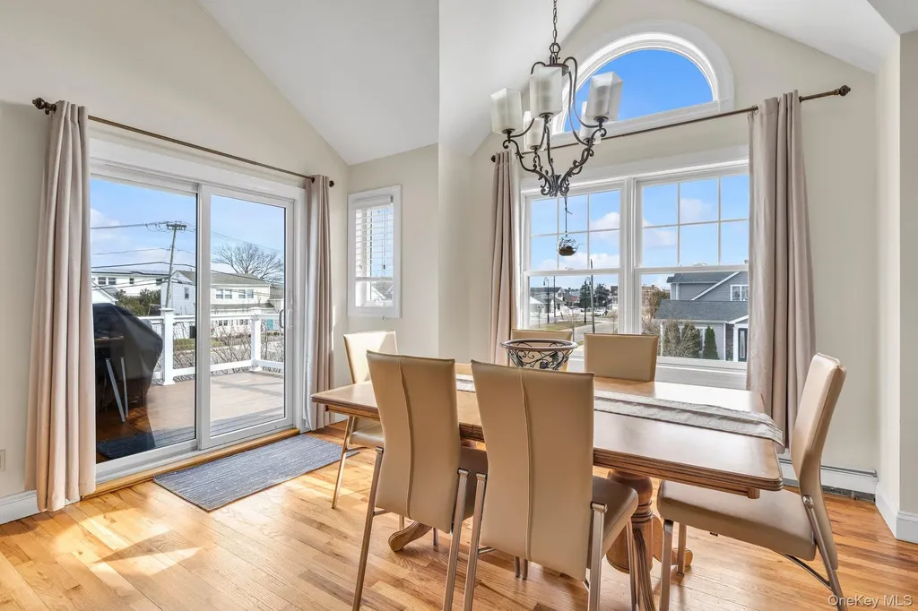 703 Neptune Boulevard Long Beach NY 11561