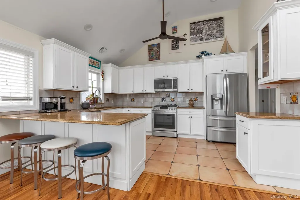703 Neptune Boulevard Long Beach NY 11561