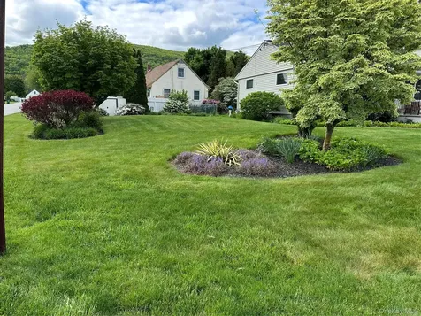7 Pulaski Road Fishkill NY 12524