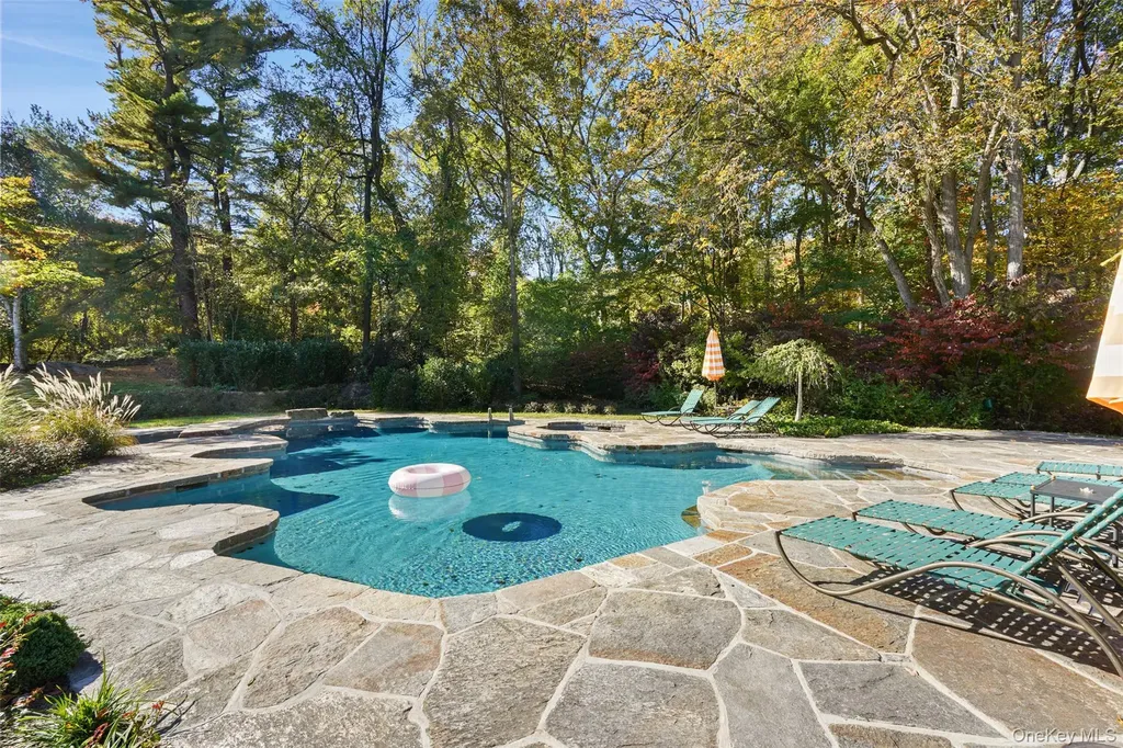 19 Winfield Avenue Harrison NY 10528