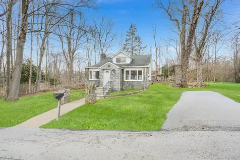 24 Amazon Road Carmel NY 10512