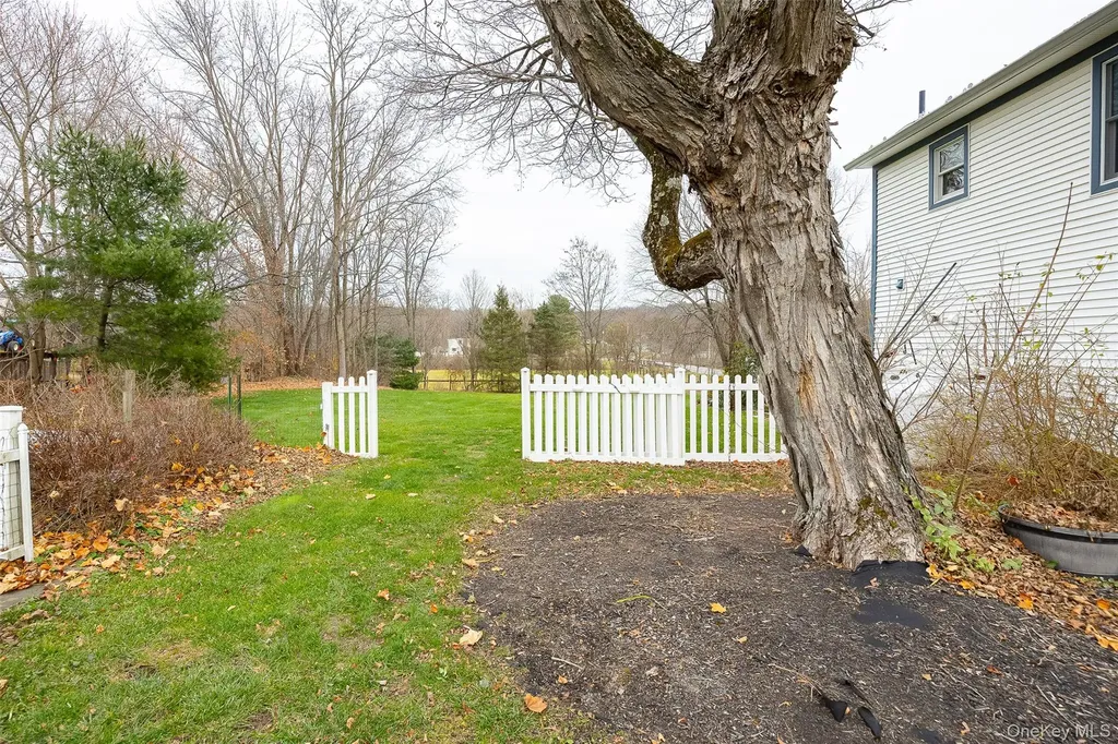 2327 Salt Point Turnpike Clinton Corners NY 12514