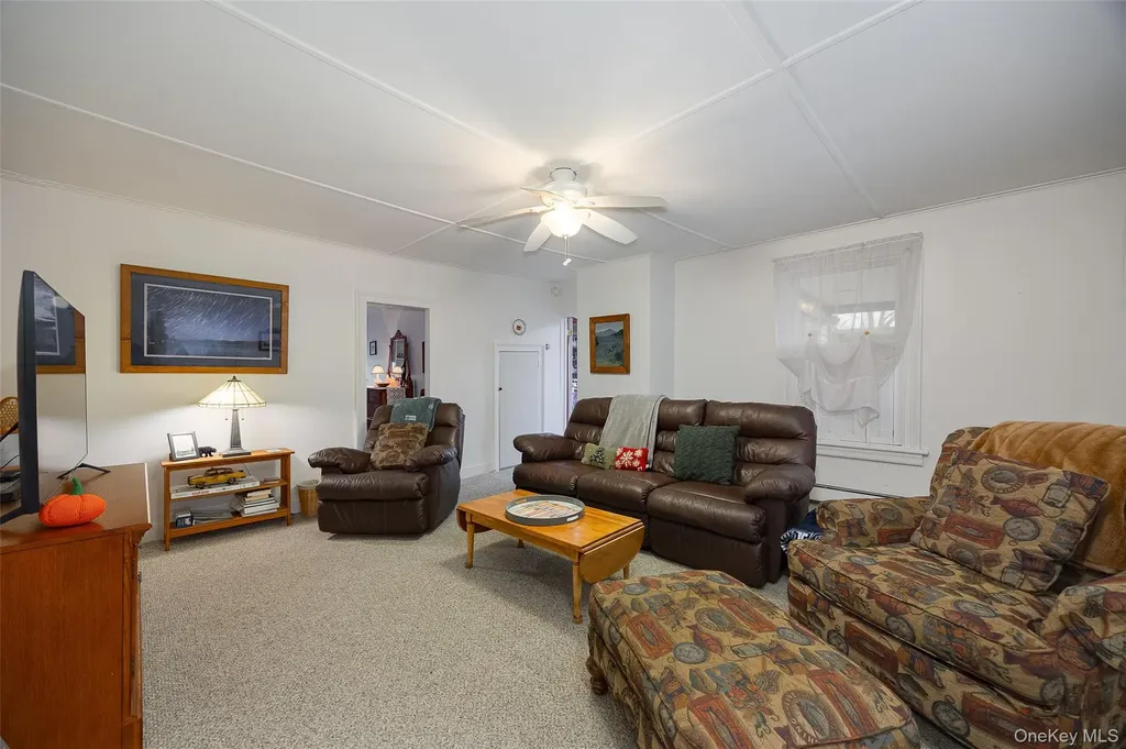 2327 Salt Point Turnpike Clinton Corners NY 12514