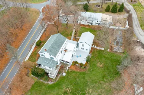 2327 Salt Point Turnpike Clinton Corners NY 12514