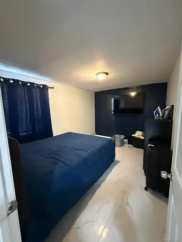 23515 Bentley Road Rosedale NY 11422